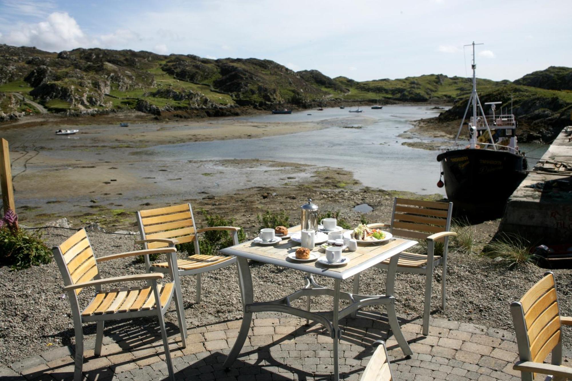 Inishbofin House Hotel Exterior foto